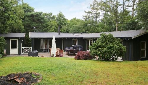 Three-Bedroom Vacation Home 