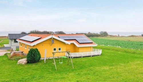 Four-Bedroom Vacation Home