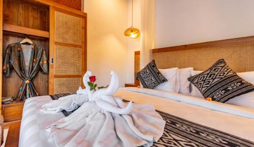 King Room with Pool View