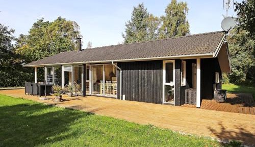 Three-Bedroom Vacation Home 