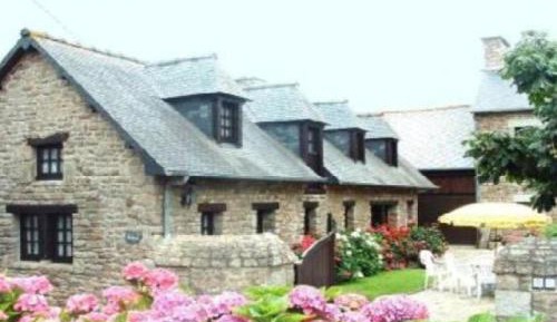 Three-Bedroom Vacation Home 