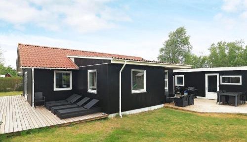 Four-Bedroom Vacation Home