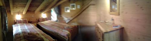 Twin Room with Mountain View