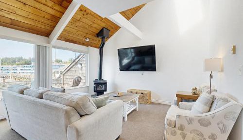 Two Bedroom Apartment 