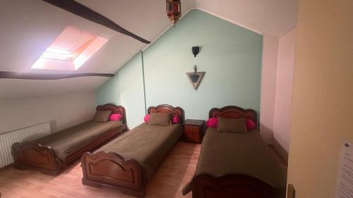 Triple Room with Bathroom