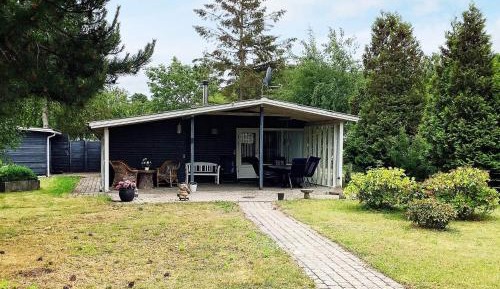 Three-Bedroom Vacation Home 