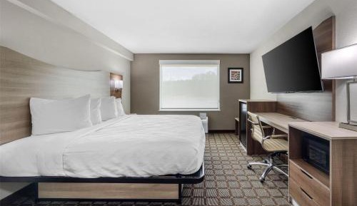 King Suite with Sofa Bed - Non-Smoking