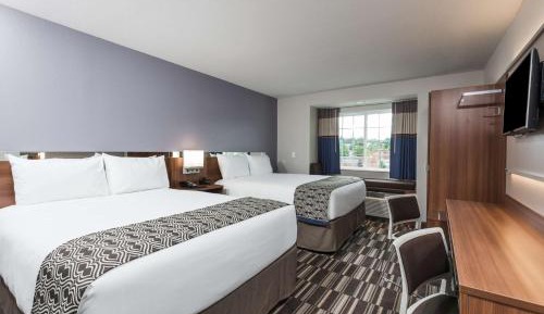 Queen Room with Two Queen Beds - Non-Smoking