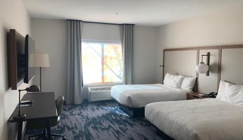 Standard Queen Room with Two Queen Beds