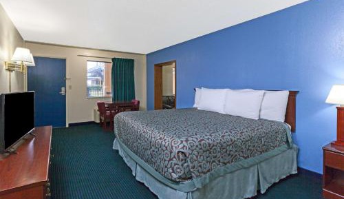 King Room - Non-Smoking