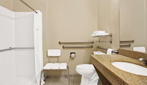 King Room - Disability Access - Non-Smoking
