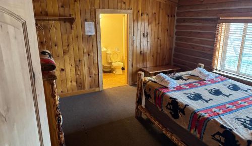 Suite with Mountain View