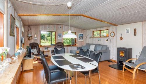 Two-Bedroom Holiday Home