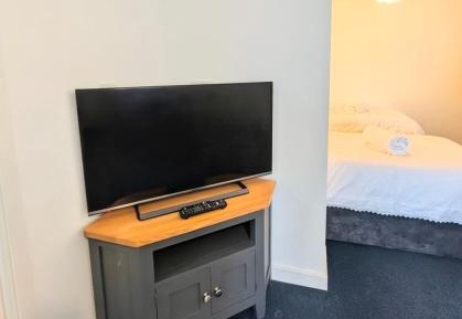 King Studio with Sofa Bed