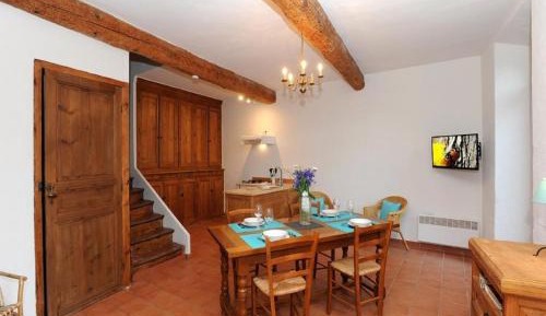 Two-Bedroom Holiday Home