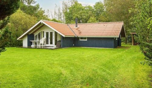 Three-Bedroom Vacation Home 