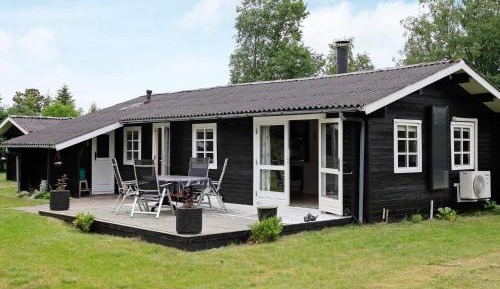 Two-Bedroom Holiday Home