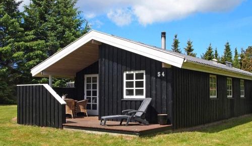 Three-Bedroom Vacation Home 