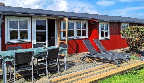 Three-Bedroom Vacation Home 