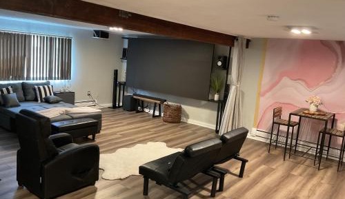 Studio with Spa Bath