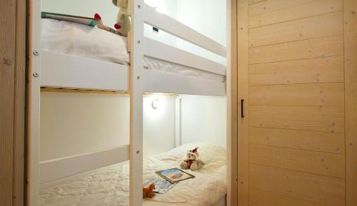 One-Bedroom Apartment with Balcony