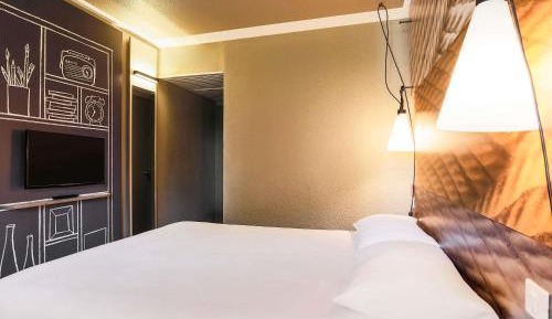 Standard One Double Bed