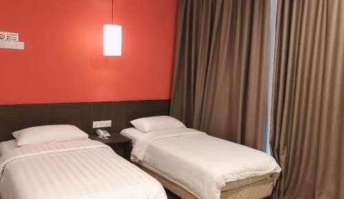 Business Twin Room (Mini Bar) 