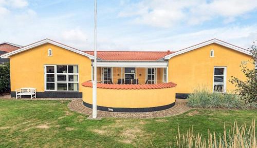Four-Bedroom Vacation Home