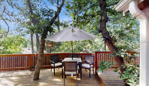 Three-Bedroom Vacation Home 