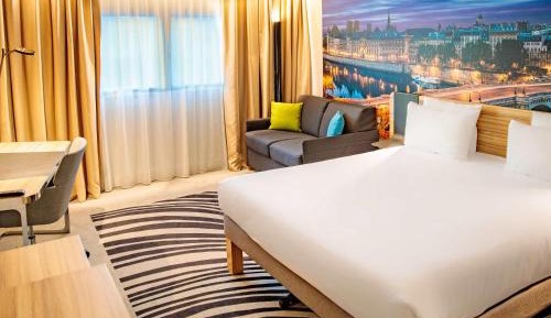 Superior Queen Room with Sofa Bed, 1 place