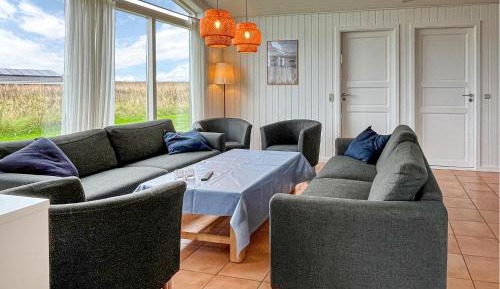Five-Bedroom Holiday Home