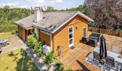 Two-Bedroom Holiday Home