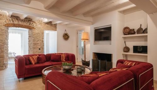 Three-Bedroom Vacation Home 