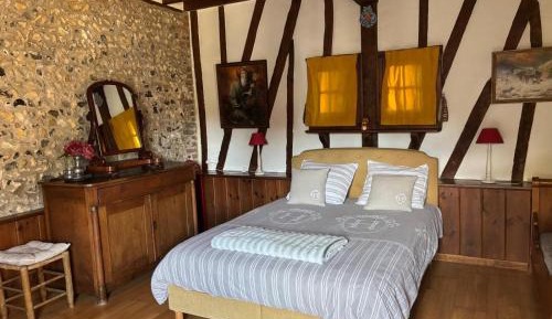 Double Room with Private Bathroom