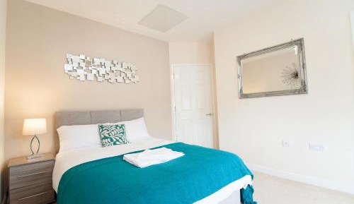 One-Bedroom Apartment Double or Twin