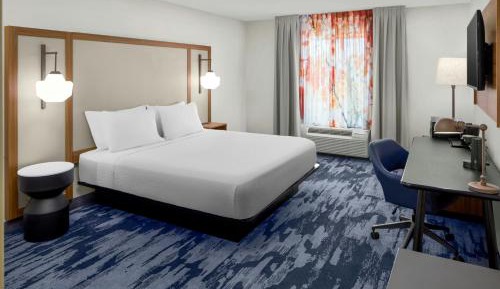 King Room - Hearing Accessible