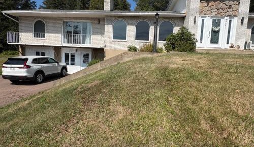 Apartment with City View