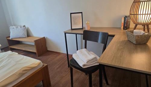 Standard Twin Room with Shared Bathroom