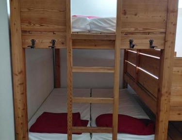 Mixed Dormitory Room