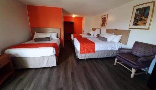 Superior Room with Three Double Beds - Non-Smoking