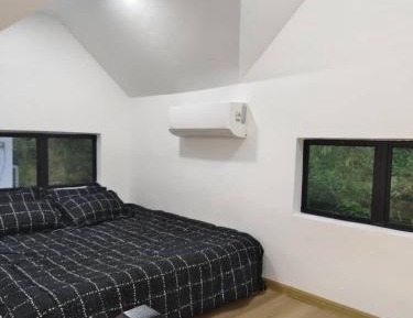 King Room with Pool View