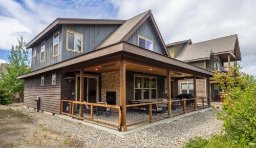 Three-Bedroom Chalet