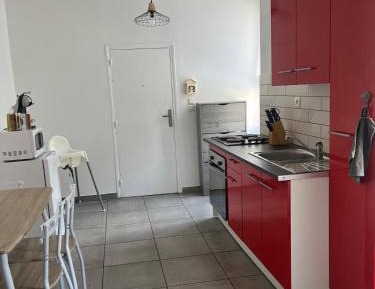 One-Bedroom Apartment - Non-Smoking