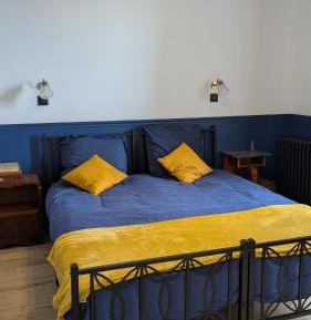 Double or Twin Room with Private Bathroom