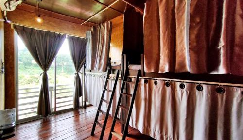 Bed in 4-Bed Mixed Dormitory Room