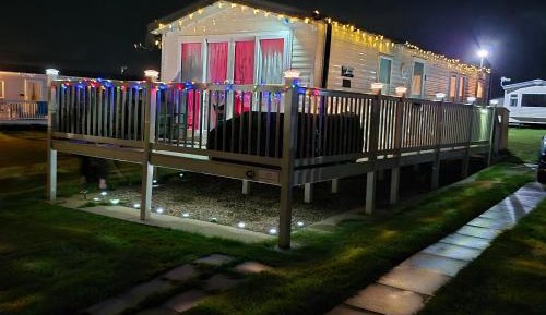 Three-Bedroom Vacation Home 