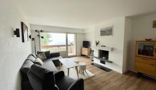 Three-Bedroom Apartment with Balcony