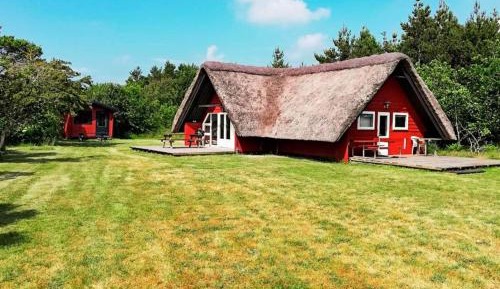 Three-Bedroom Vacation Home 