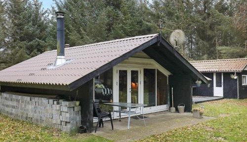 Three-Bedroom Vacation Home 