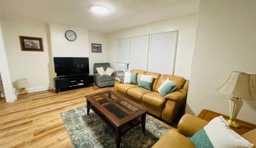 Three-Bedroom Apartment with Balcony